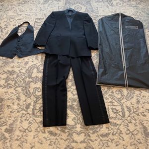 Men’s tuxedo